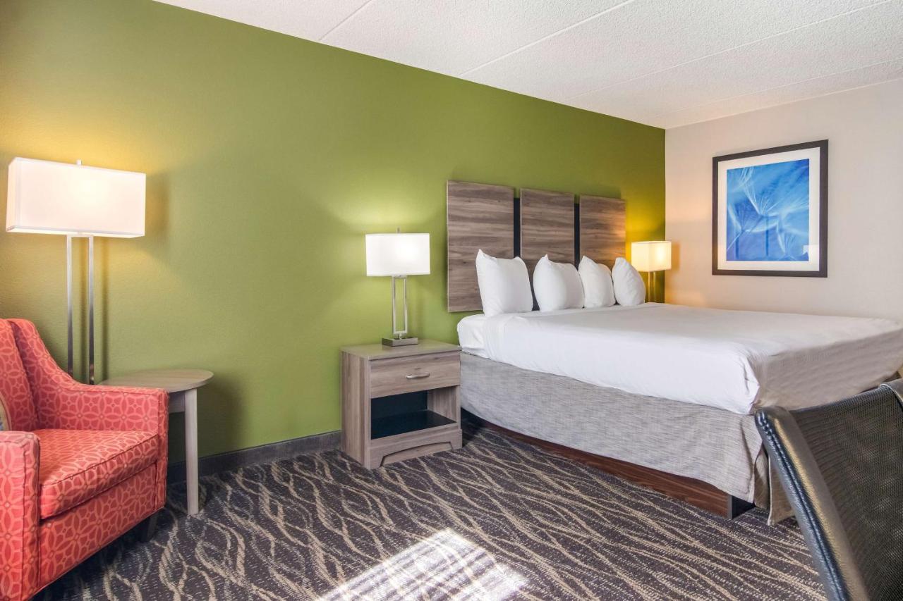 Best Western Dutch Valley Inn New Philadelphia Exterior foto